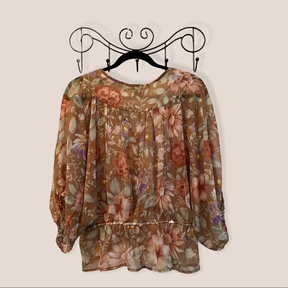 American Rag Floral Boho Style Front Tie Top Size Medium - Picture 3 of 11